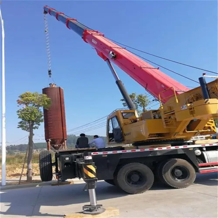 曾都附近的吊车租赁公司