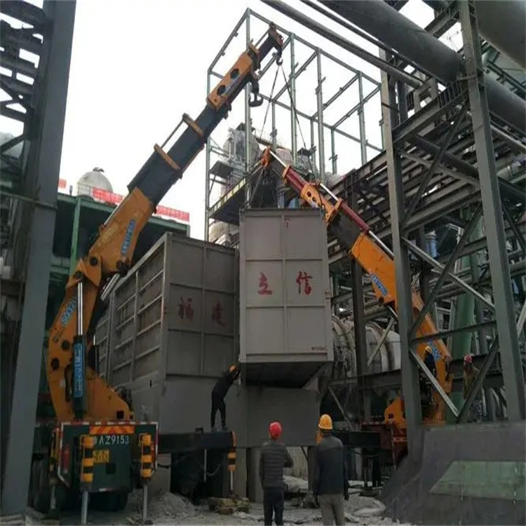 曾都折臂吊车租赁电话